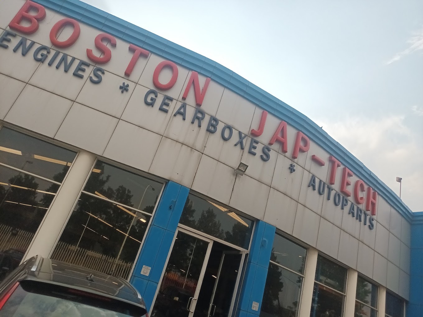 Boston Japtech Engines & Gearboxes