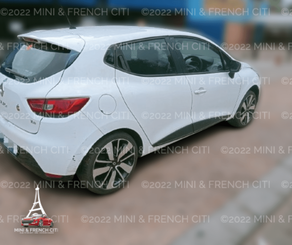 2016 Renault Clio 4  view 3