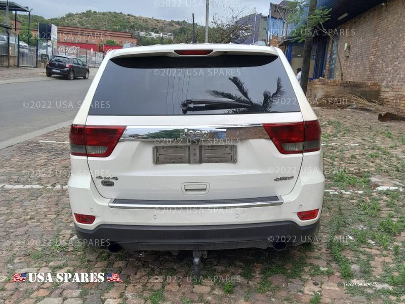 2012 Jeep Grand Cherokee WK2  view 2