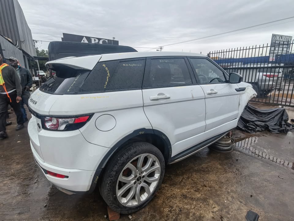 2015 Land Rover Evoque  Stripping For Spares