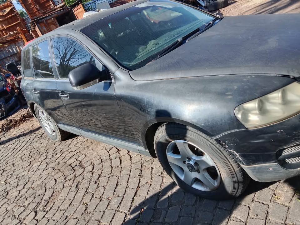 0 Volkswagen TOUAREG  Stripping For Spares