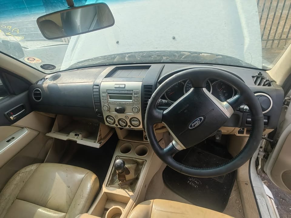 2012 Ford Everest  Stripping For Spares