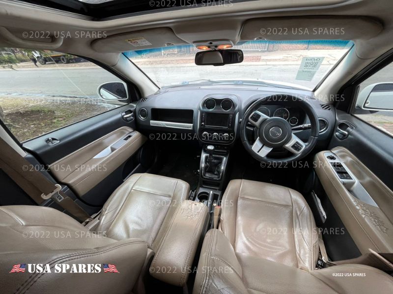 2014 Jeep Compass  view 2