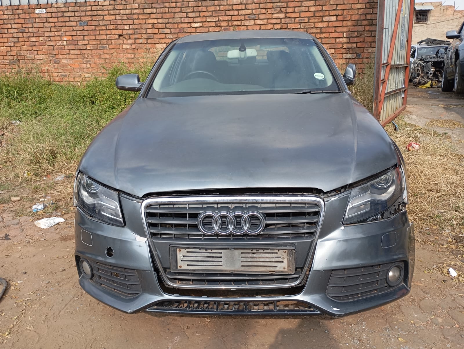 2012 Audi A4 view 8
