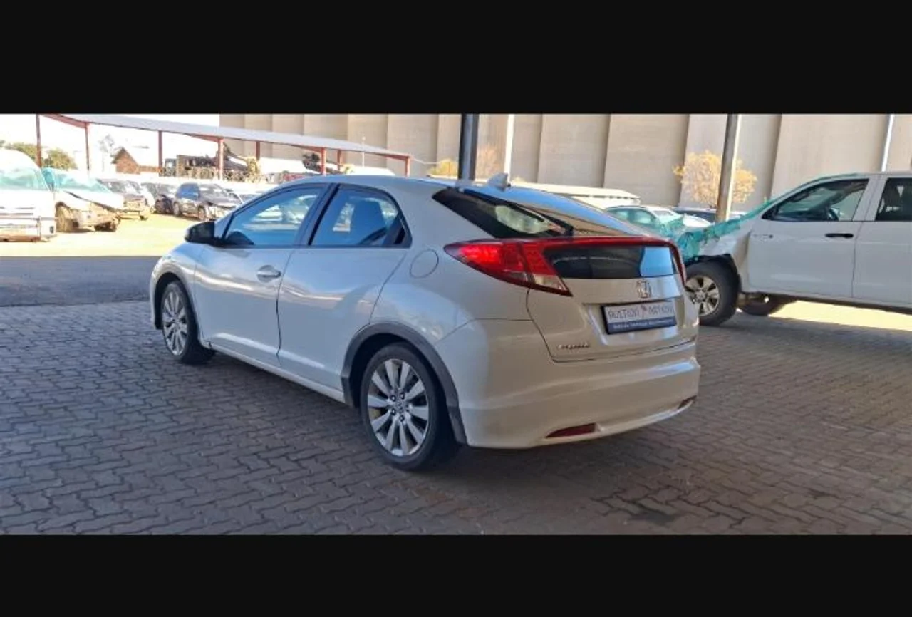2013 Honda Civic thumbnail 2