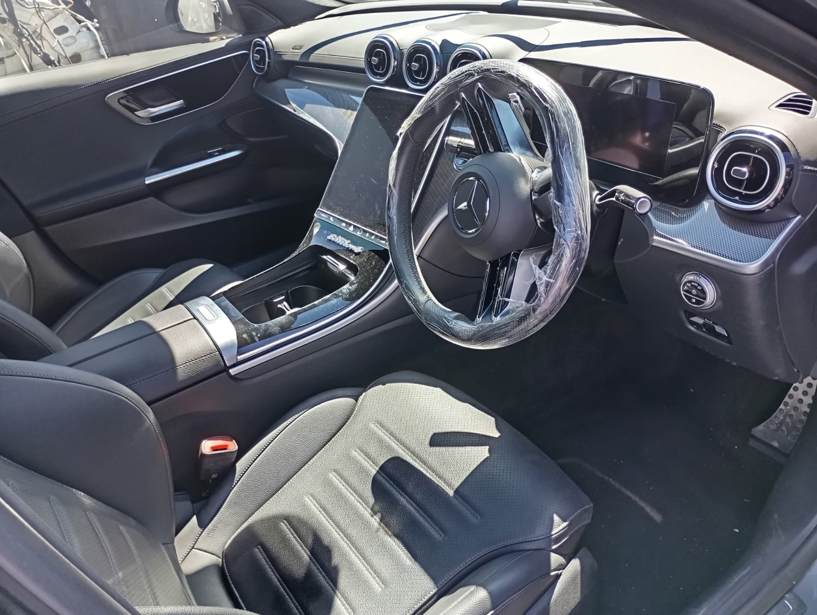 2022 Mercedes-Benz C200 view 8