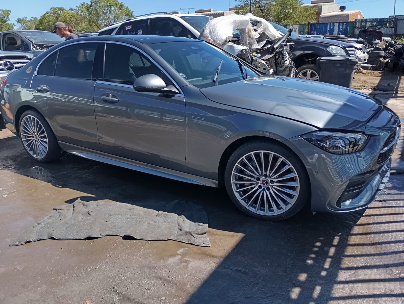 2022 Mercedes-Benz C200 view 7