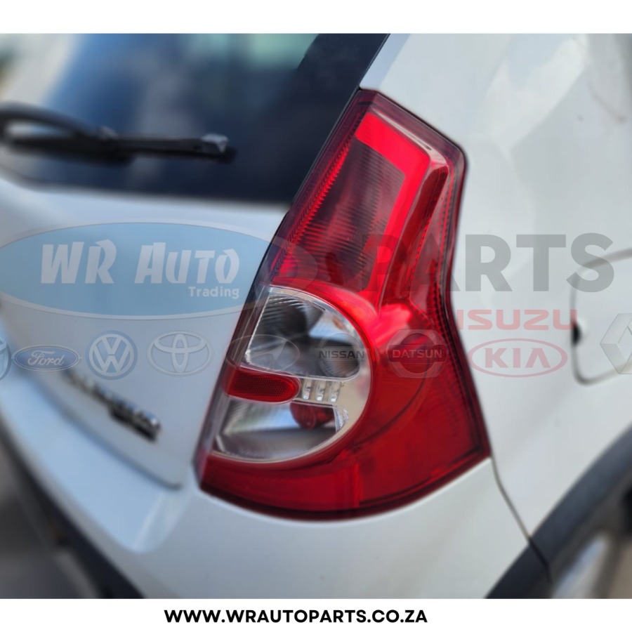 2013 Renault Sandero  view 6