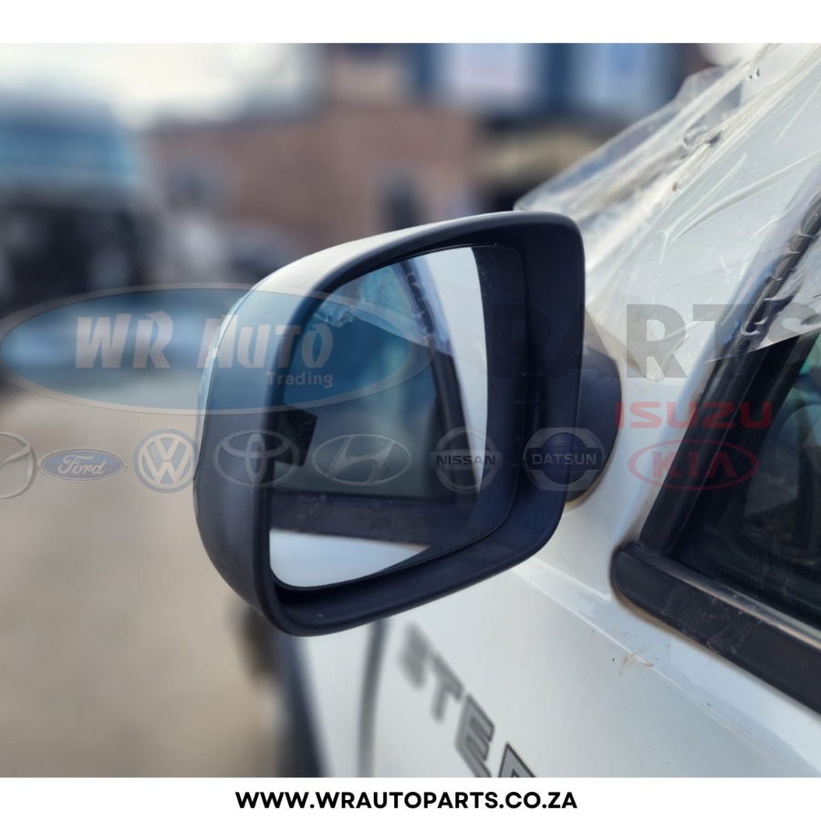 2013 Renault Sandero  view 7