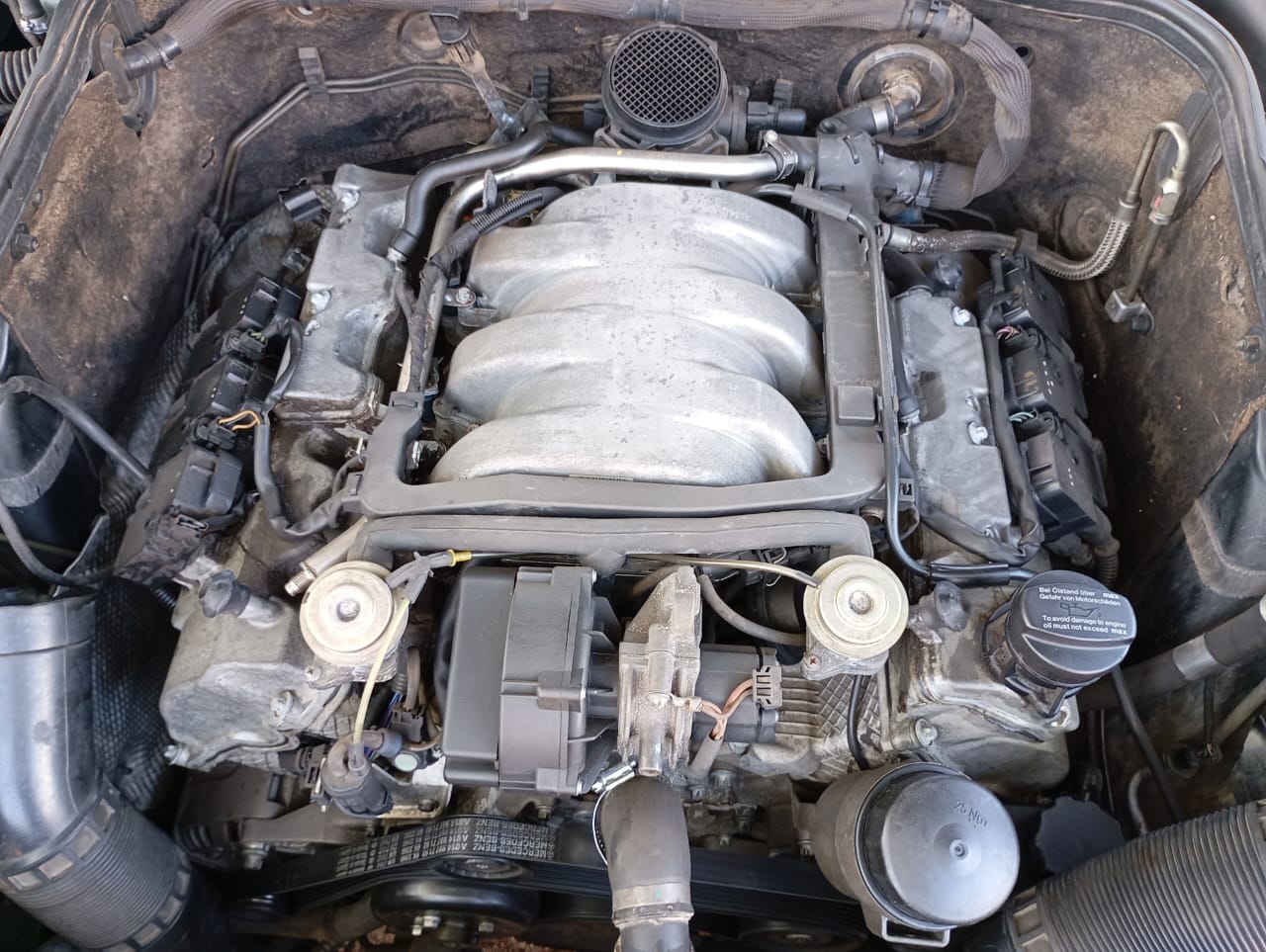2003 Mercedes-Benz e320 view 3
