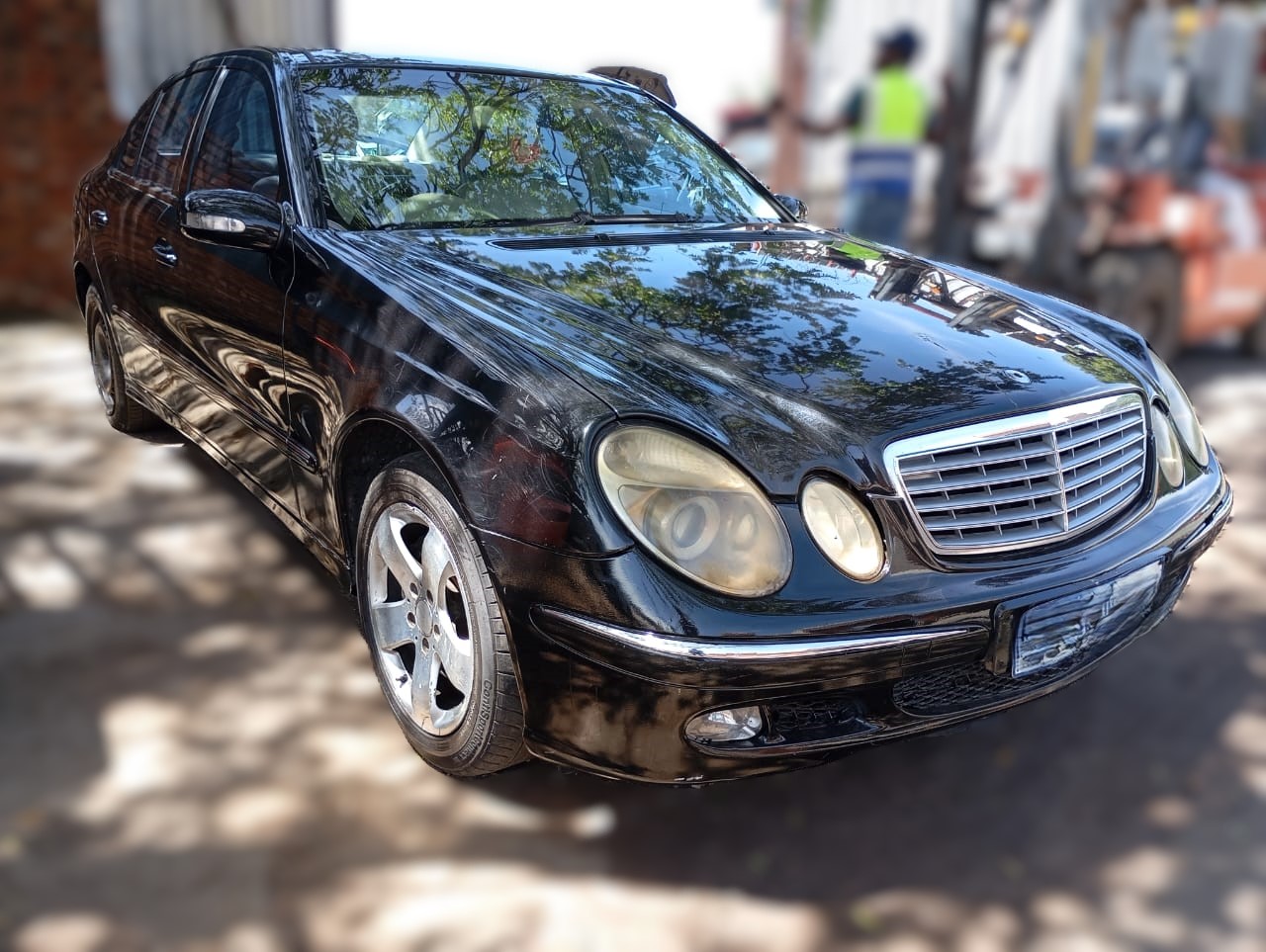 2003 Mercedes-Benz e320  Stripping For Spares