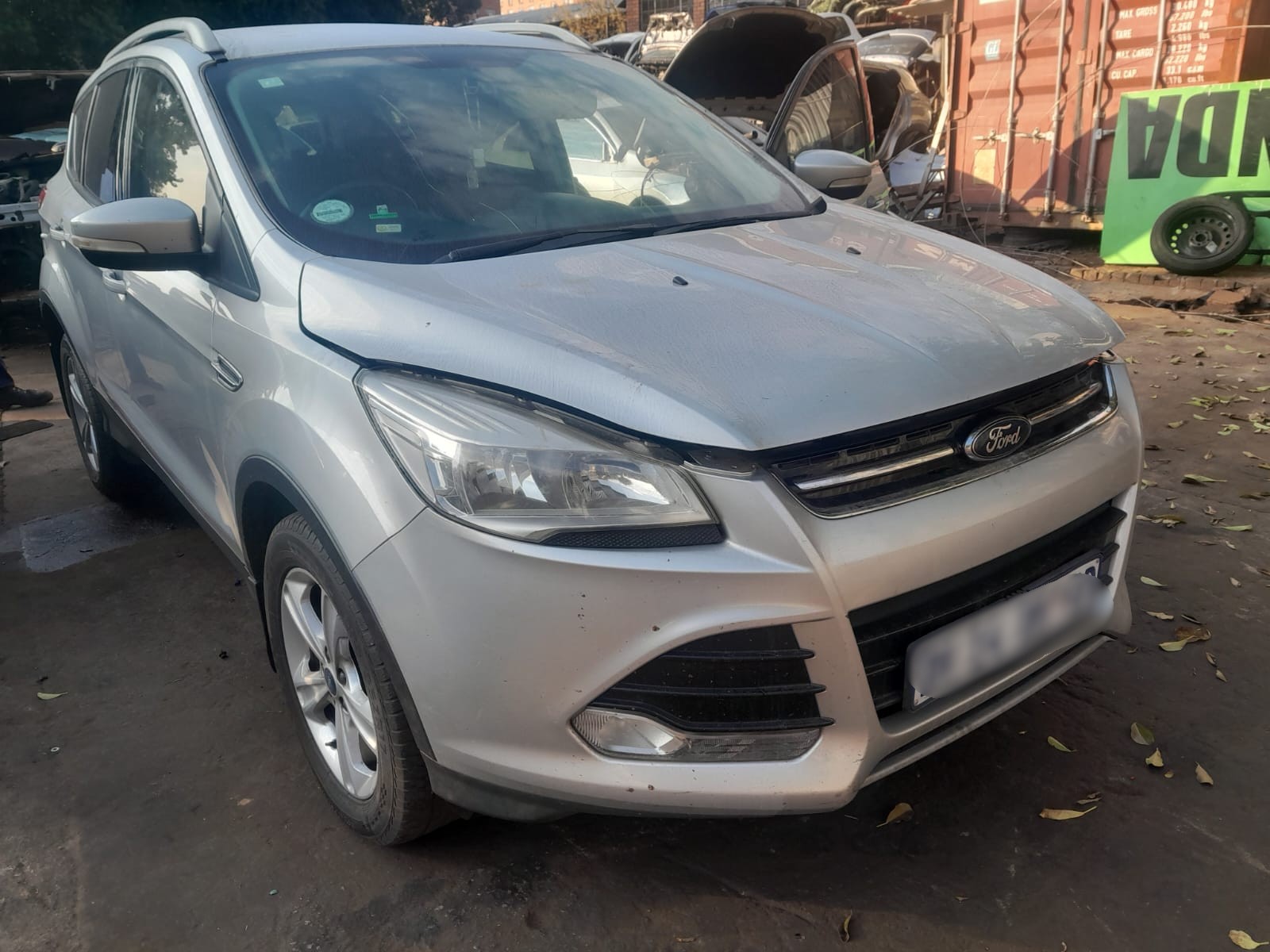 2014 Ford Kuga  view 2