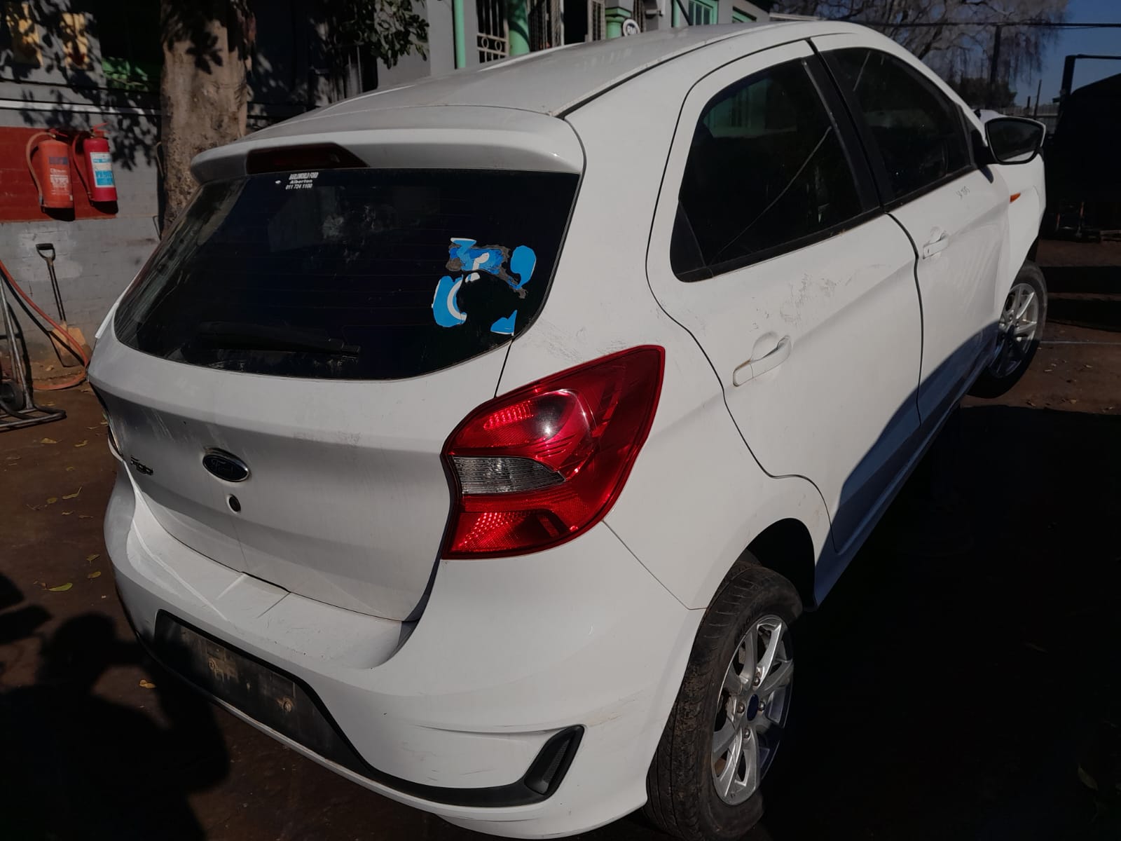 2018 Ford Figo  view 2