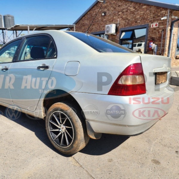 2003 Toyota Corolla  view 4