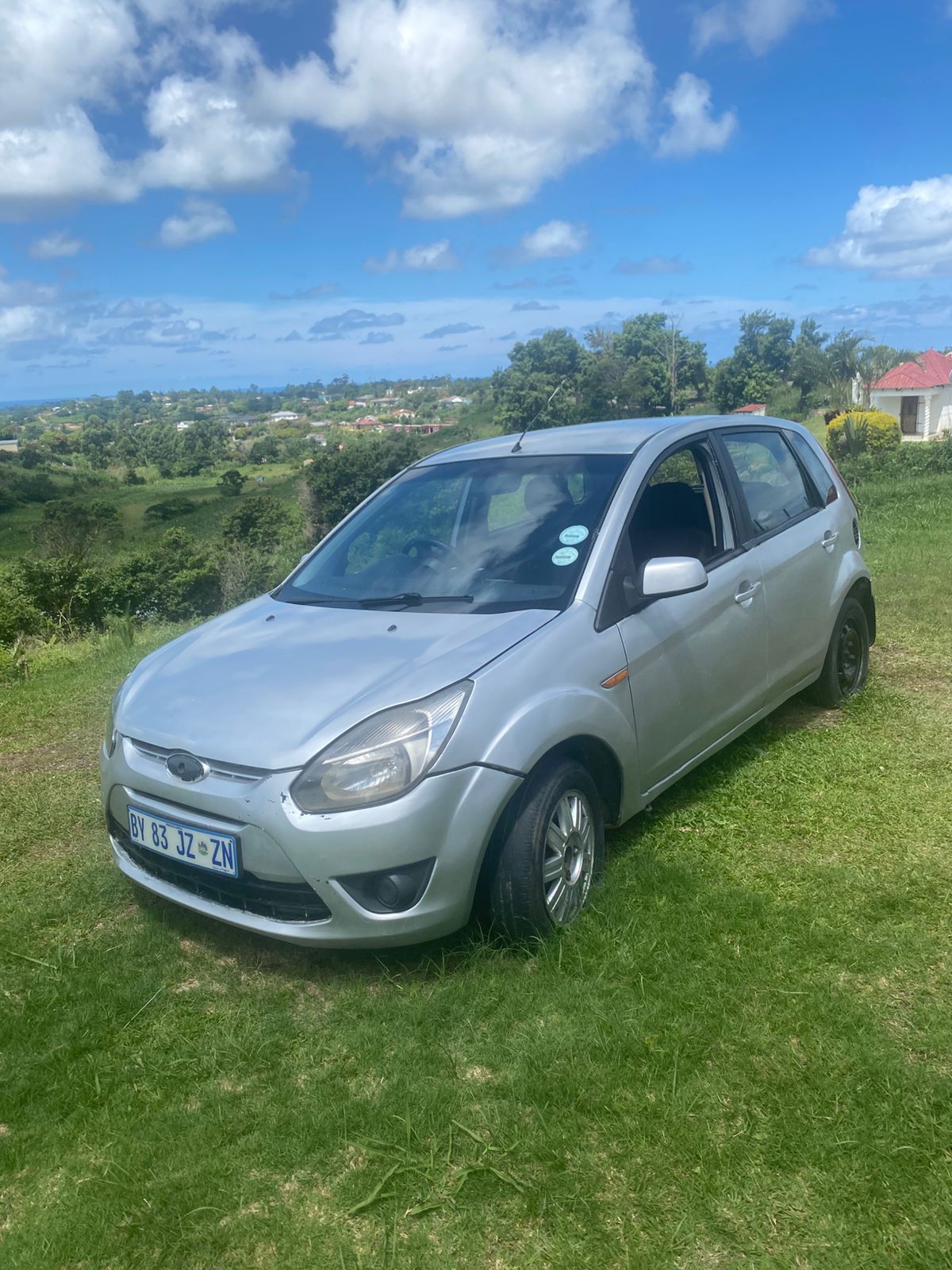 2014 Ford Figo - Photo 1