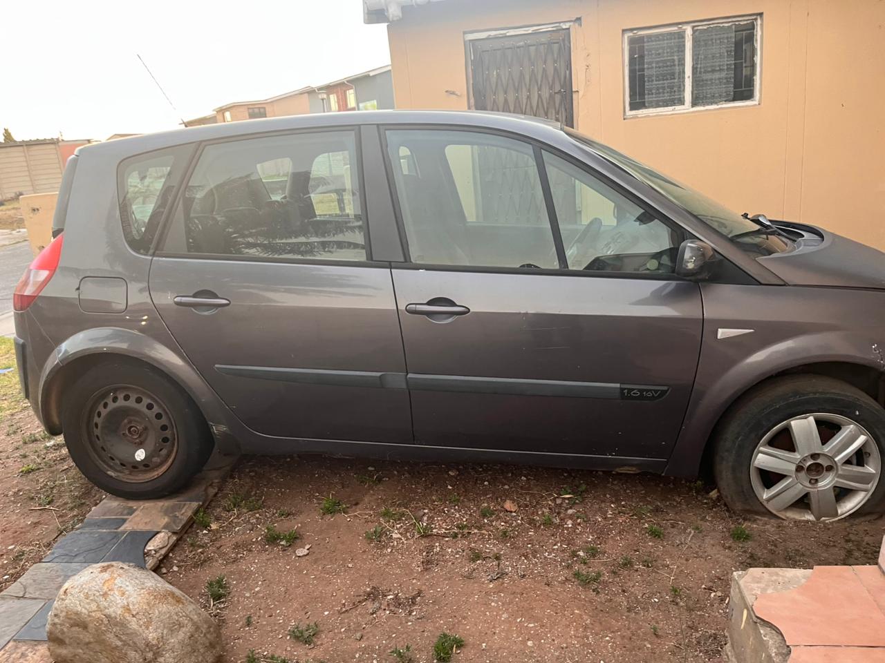 2004 Renault Scenic - Photo 3