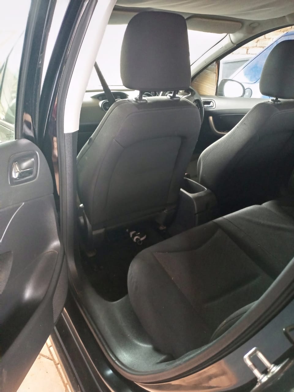 2010 Peugeot 2008 - Photo 4