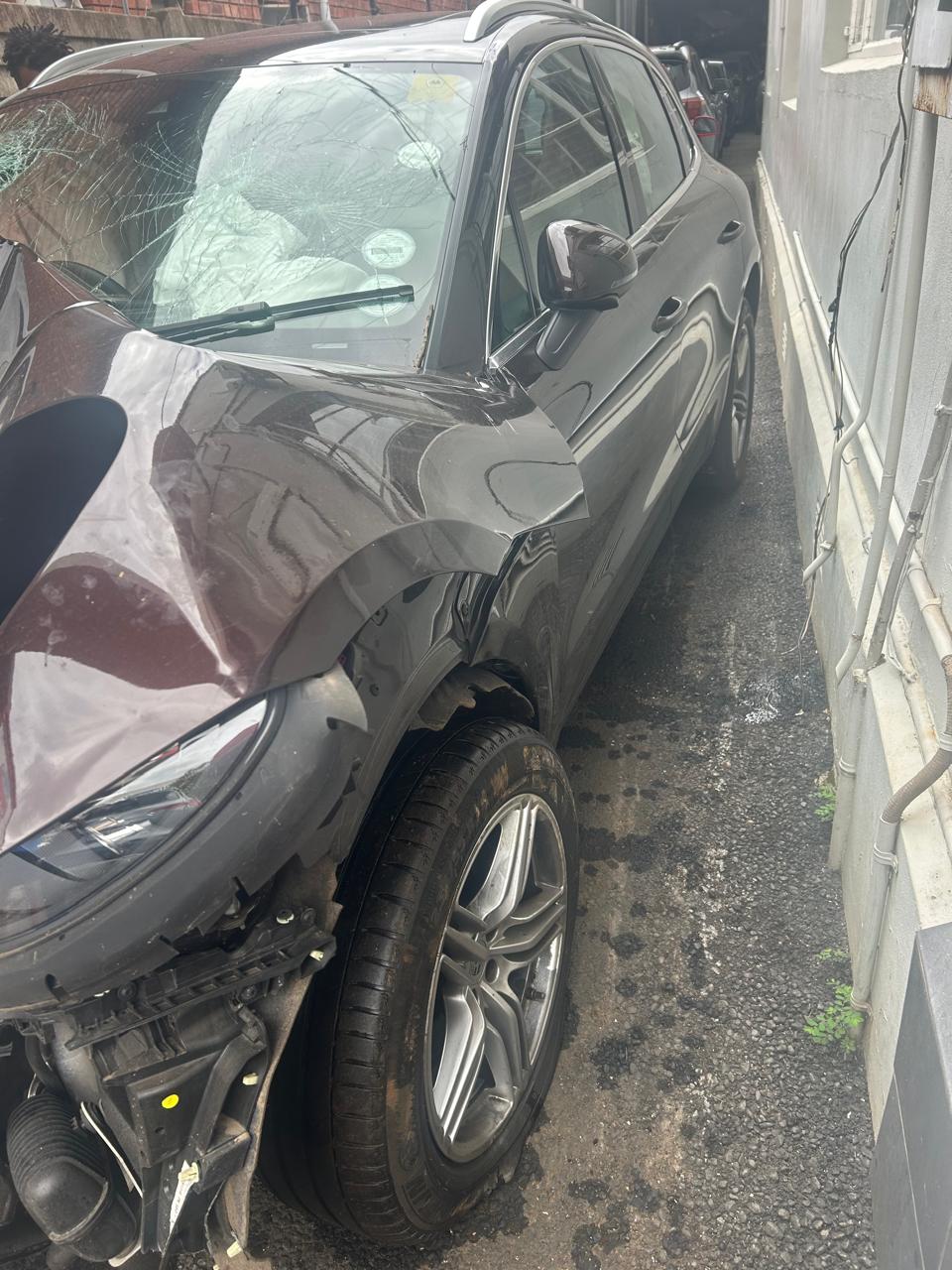 2020 Porsche Macan - Photo 3