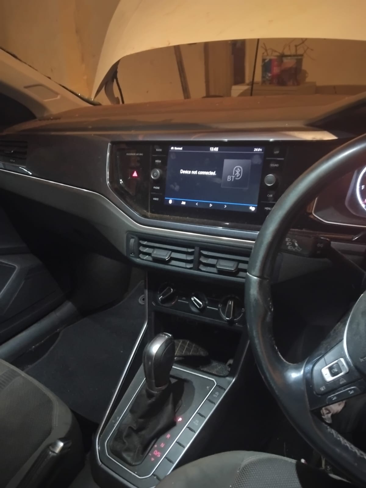 2025 Volkswagen Polo - Photo 2