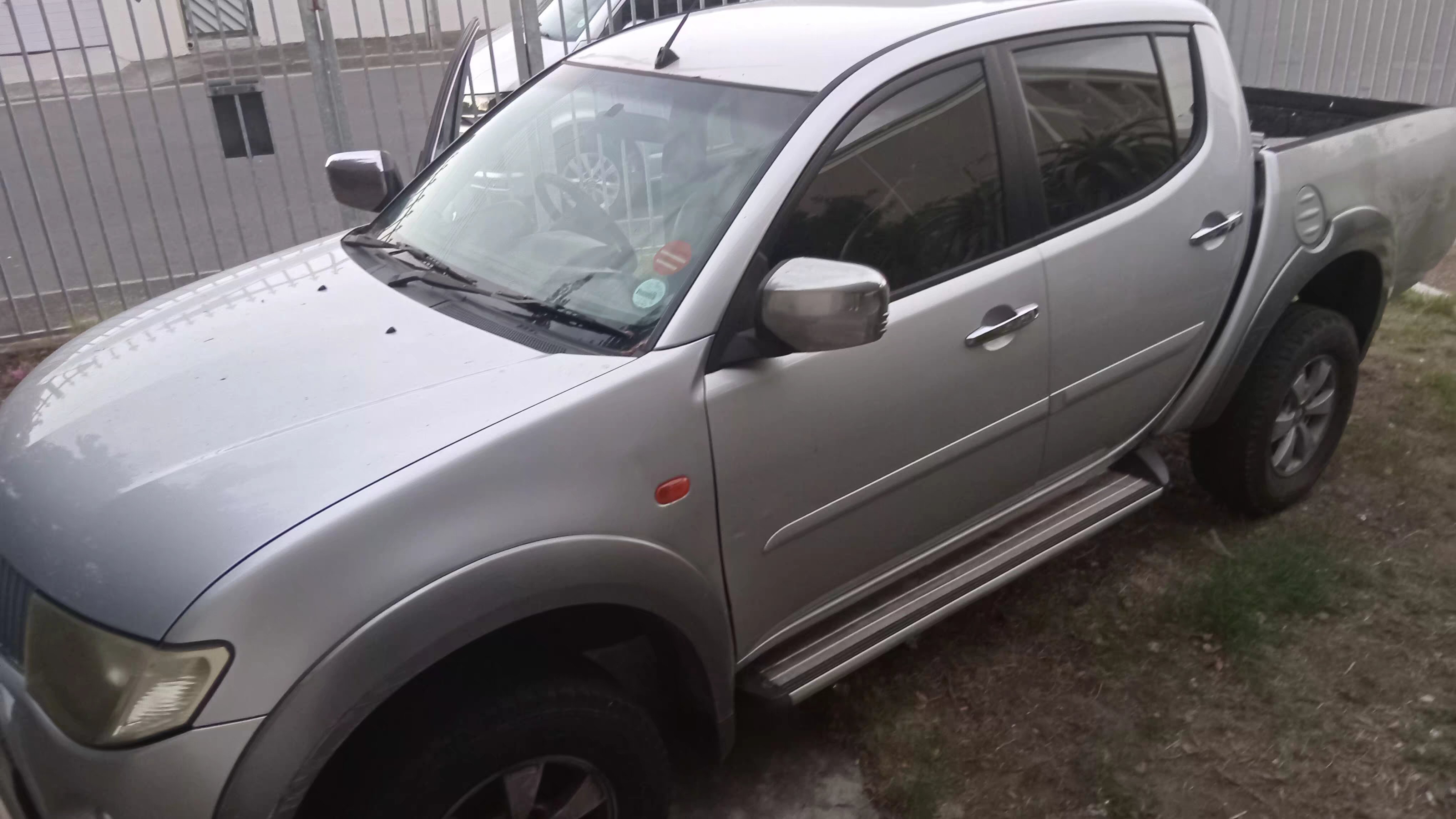 2009 Mitsubishi Triton - Photo 1