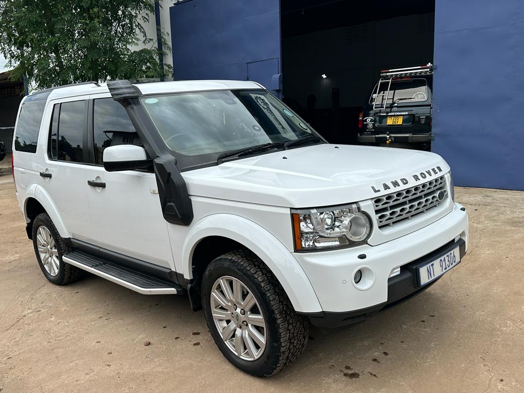2013 Land Rover Discovery - Photo 1