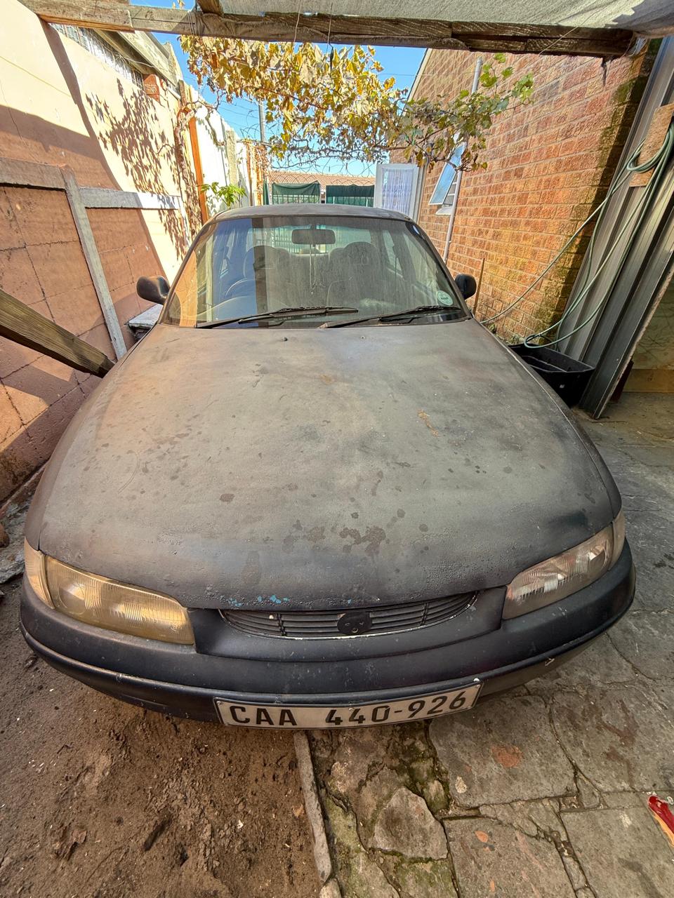 1996 Mazda 626 - Photo 4
