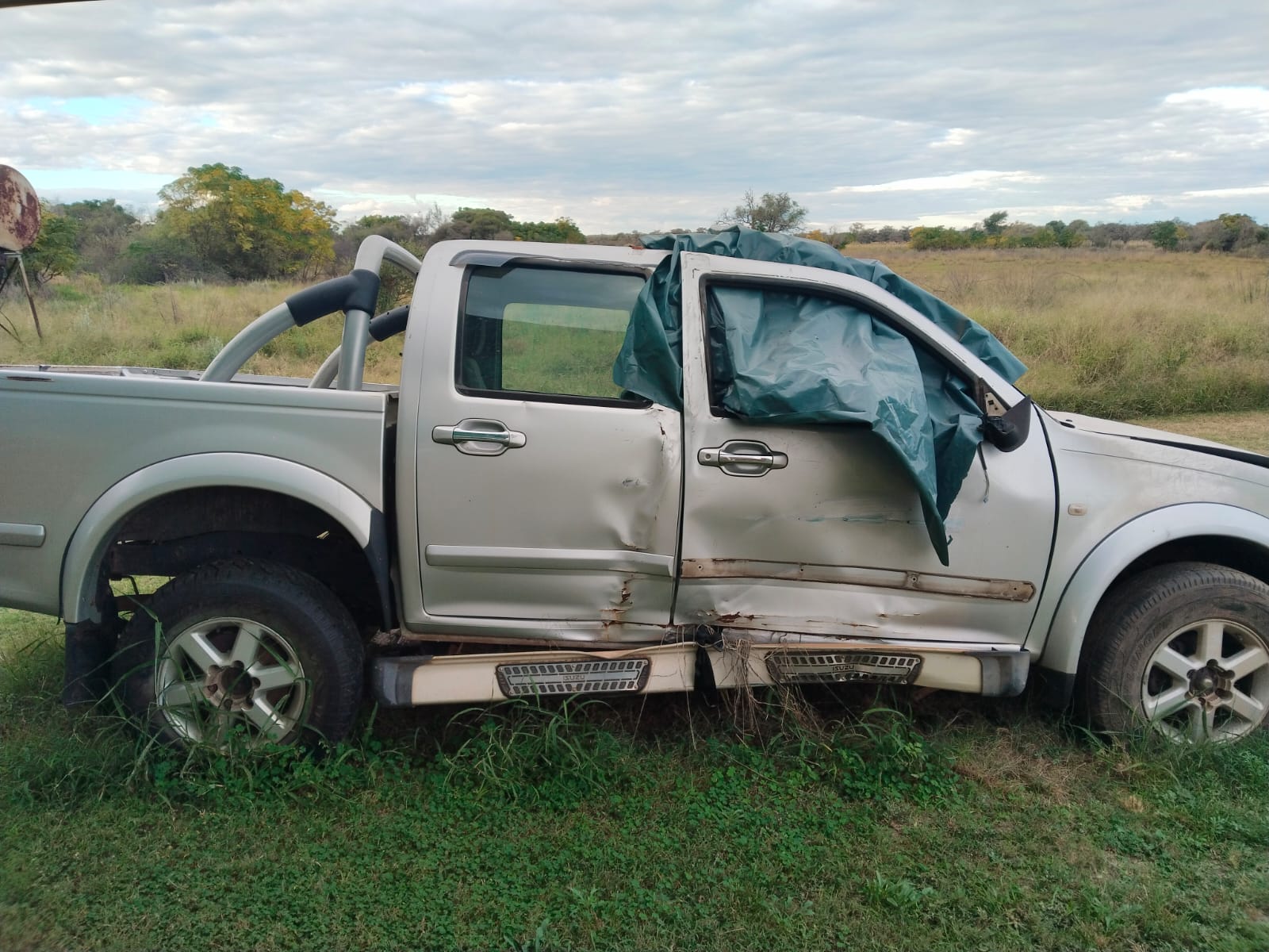 2005 Isuzu KB - Photo 1