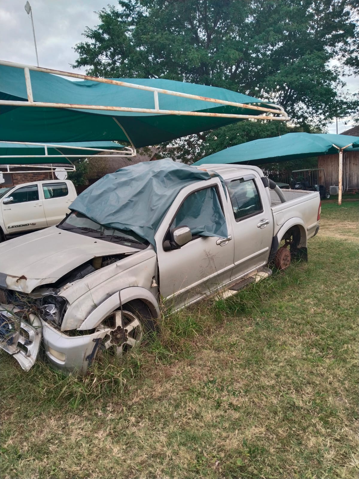 2005 Isuzu KB - Photo 4