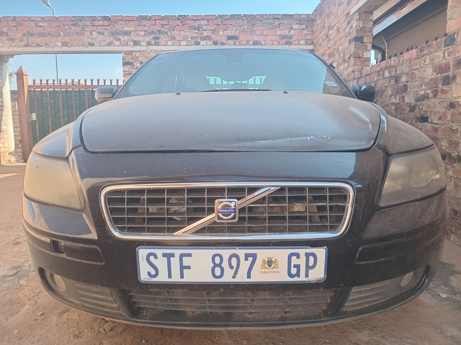 2026 Volvo S40 - Photo 2