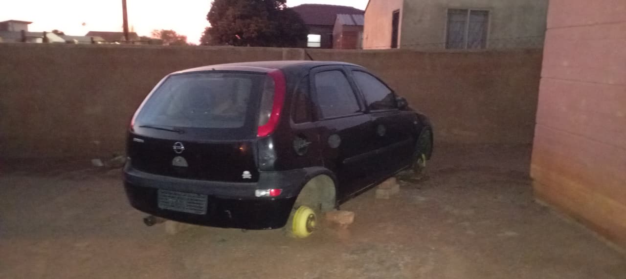 2005 Opel Corsa - Photo 2