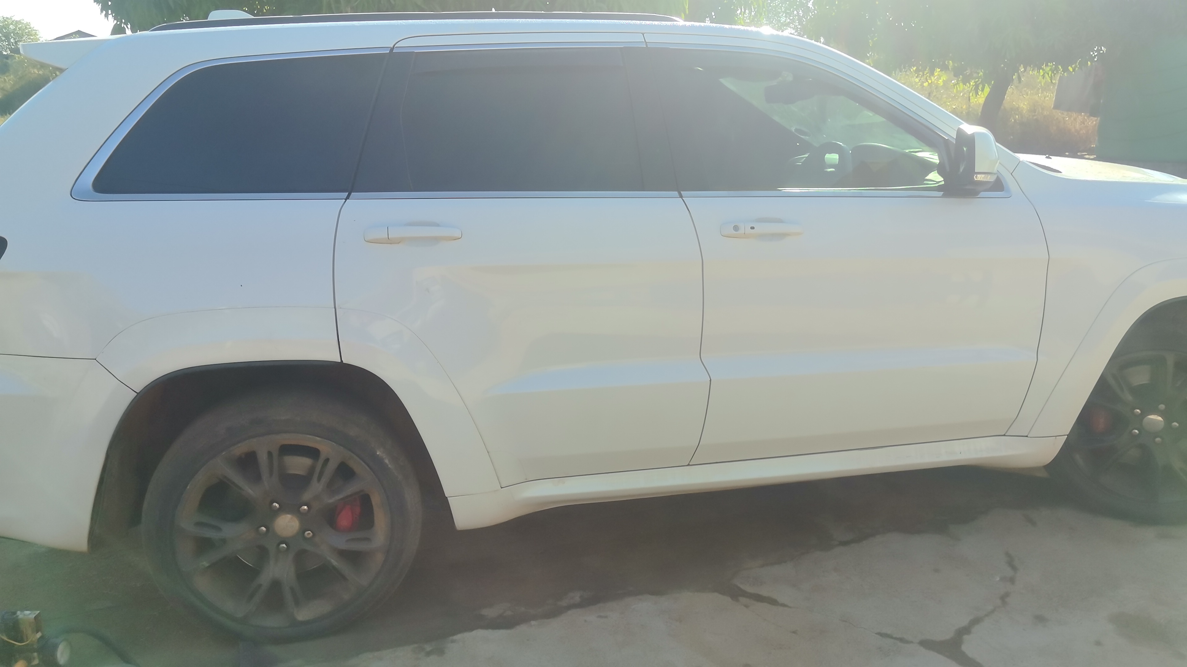 2015 Jeep Grand Cherokee - Photo 2