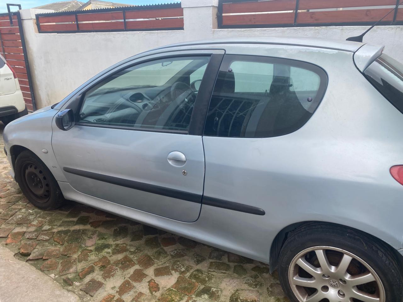 2006 Peugeot 206 - Photo 4