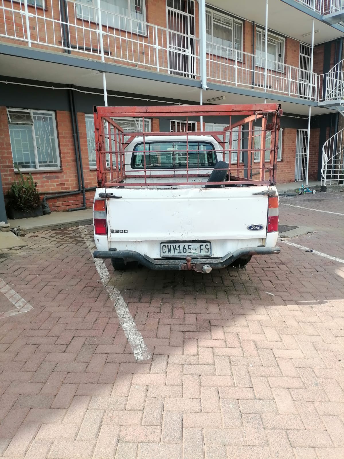 2000 Ford Ranger - Photo 2