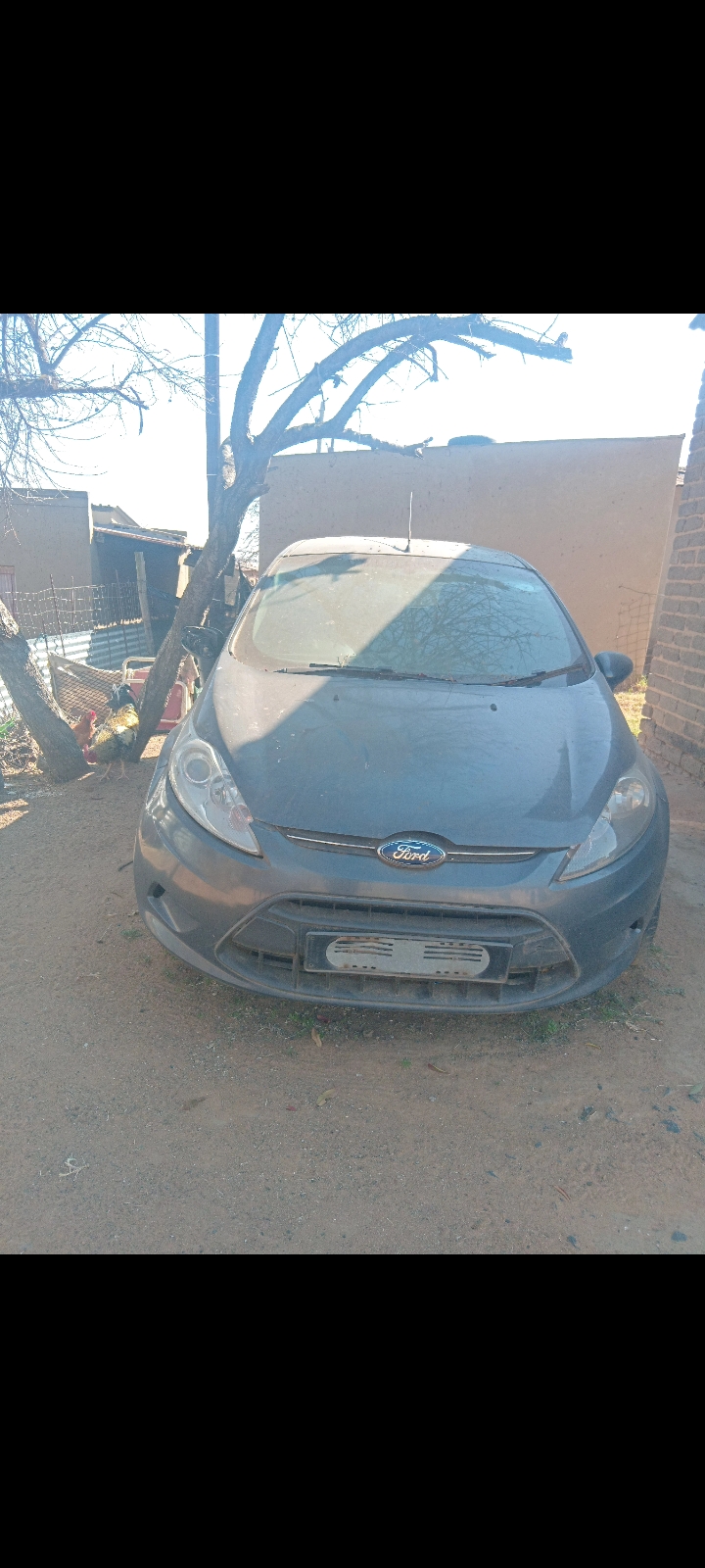 2012 Ford Fiesta - Photo 1