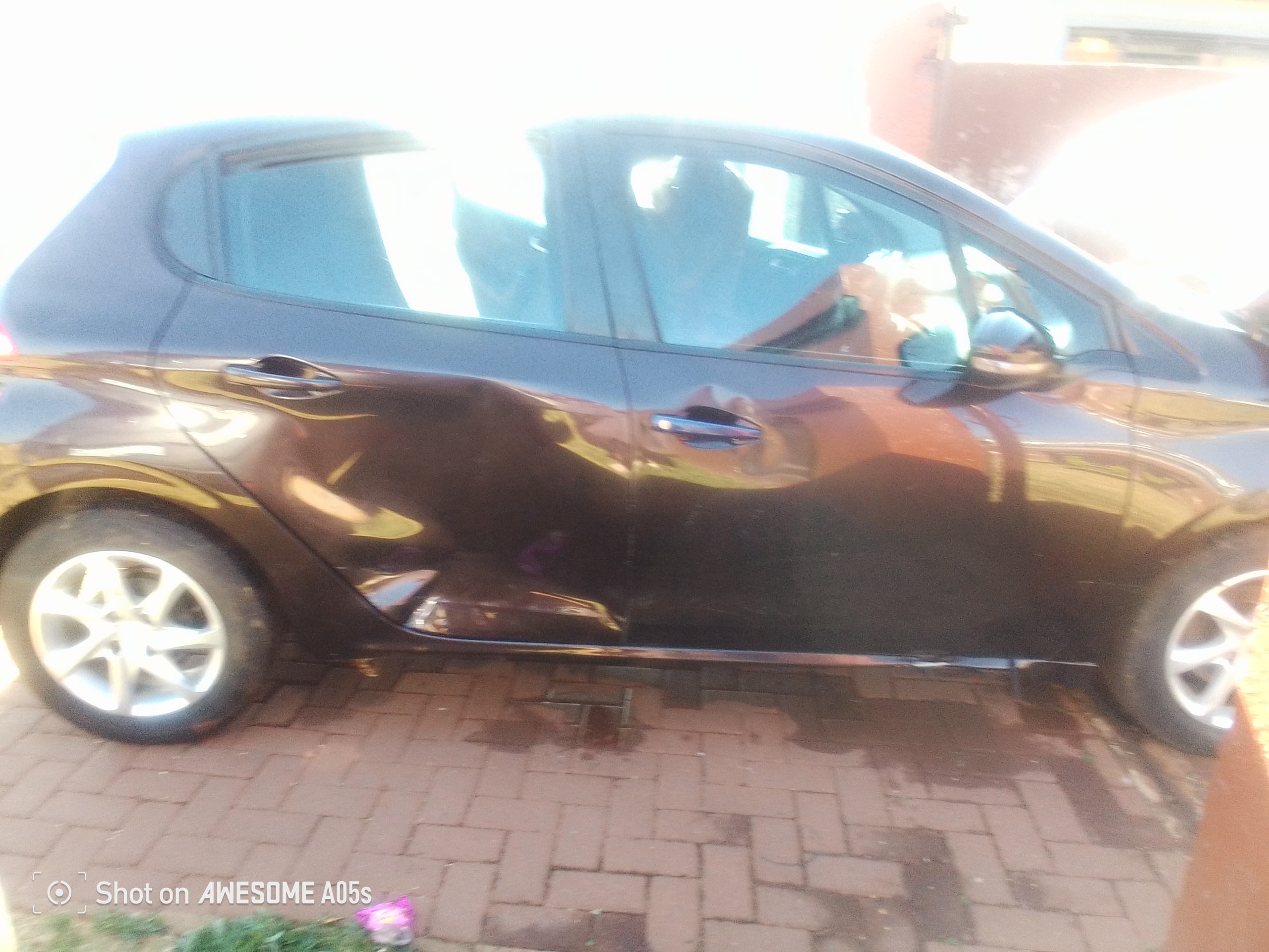 2013 Peugeot 208 - Photo 2