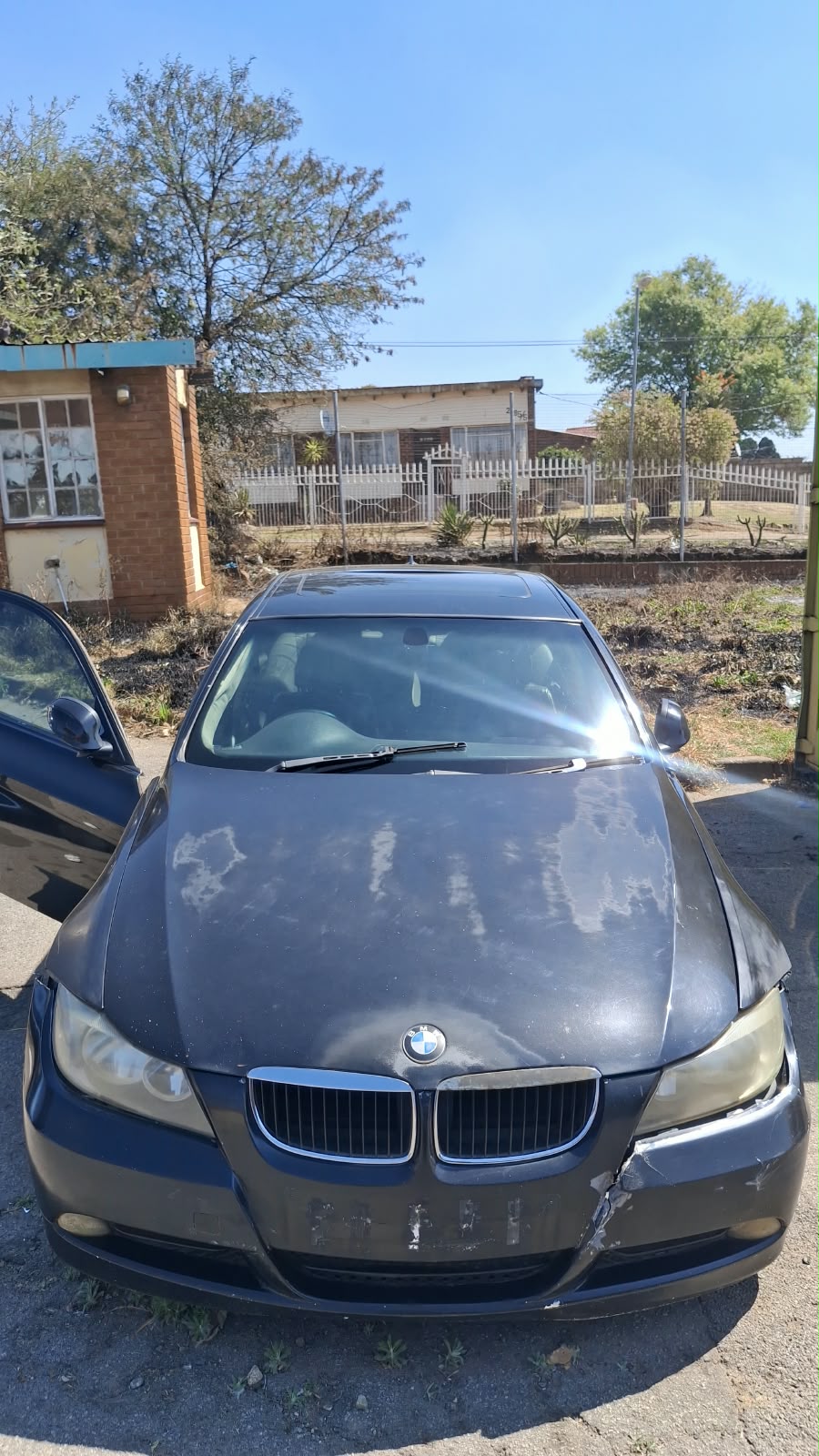2008 BMW 3 Series - Photo 2