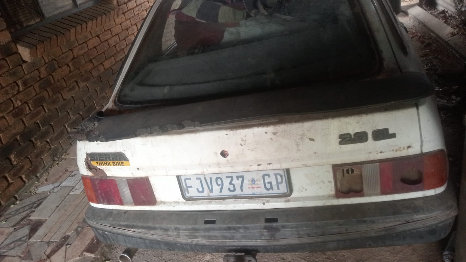 1985 Ford Cortina - Photo 2