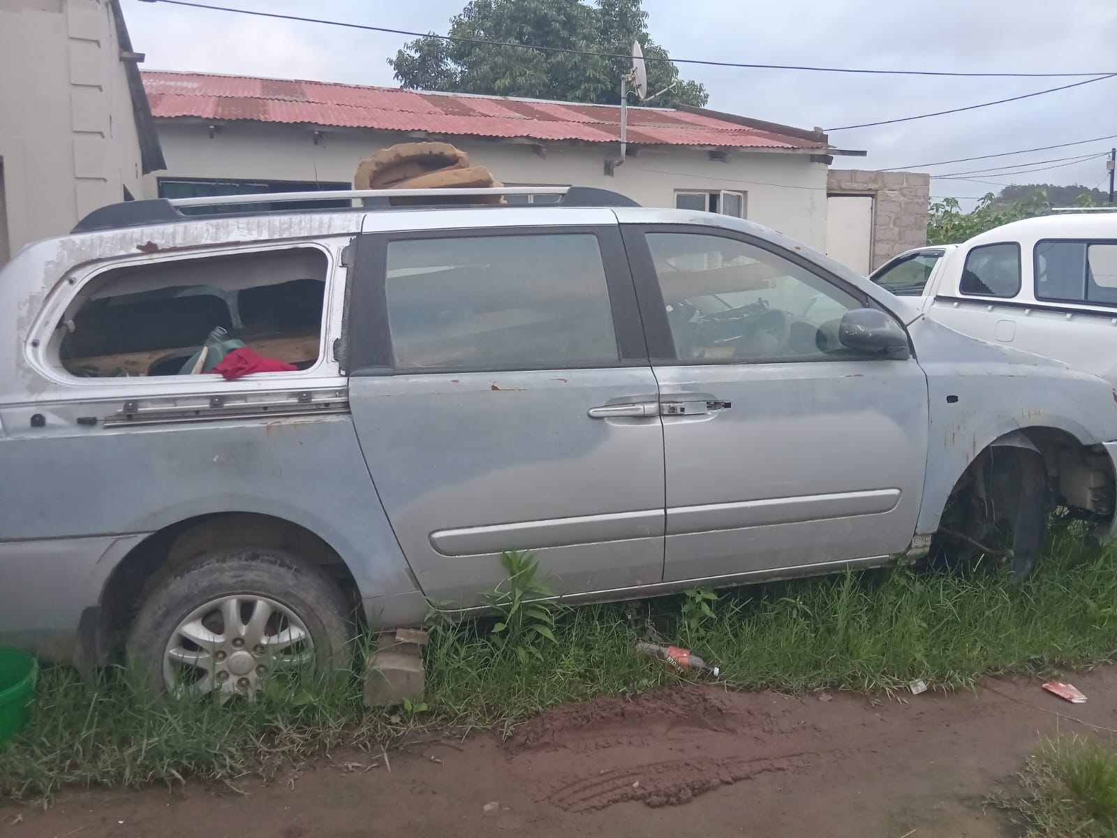 2007 Kia Sedona - Photo 4