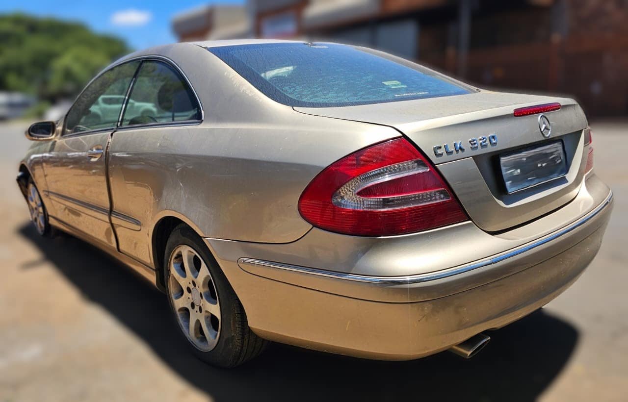 2003 Mercedes-Benz CLK320 W209 Coupe