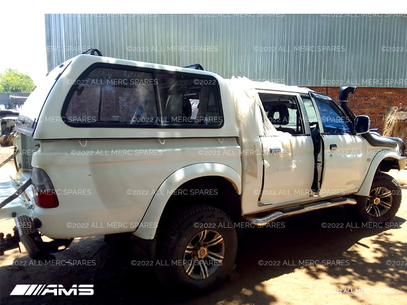 2004 Mitsubishi COLT RODEO