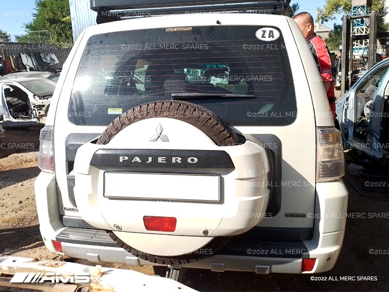 2011 Mitsubishi PAJERO 3.8 V6 GLS