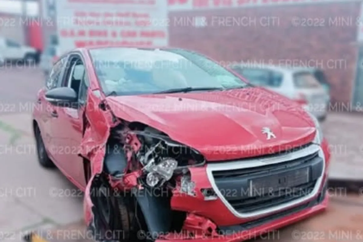 2018 Peugeot 208  Stripping For Spares
