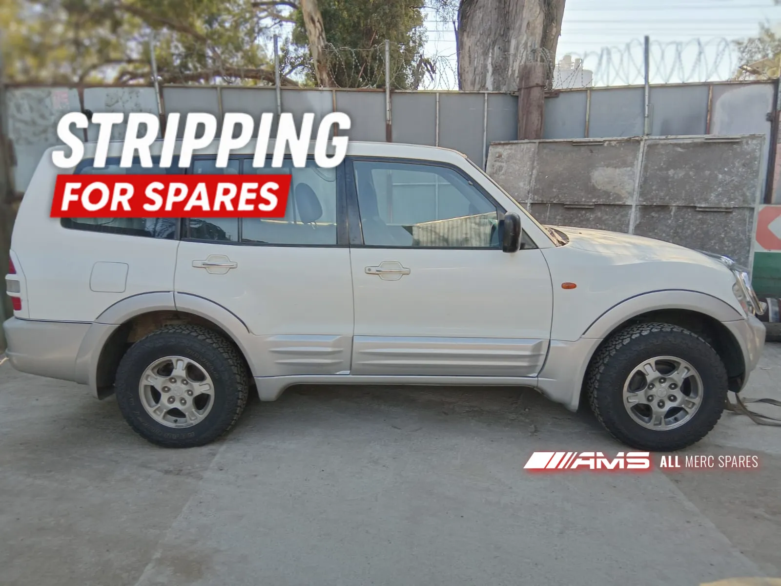 2000 Mitsubishi Pajero 4M40 Stripping For Spares
