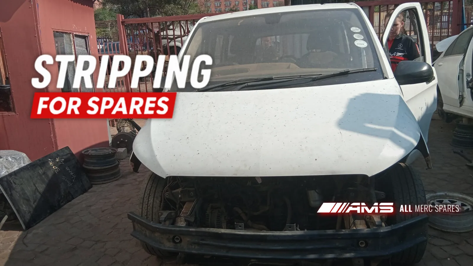2014 Mercedes-Benz V-Class M622 Stripping For Spares