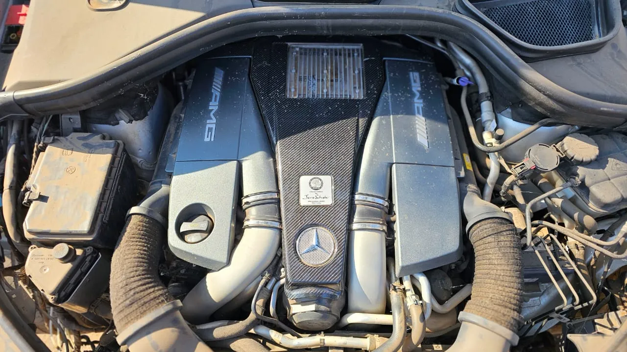 2014 Mercedes-Benz ML63 AMG W166 V8 BITURBO view 6