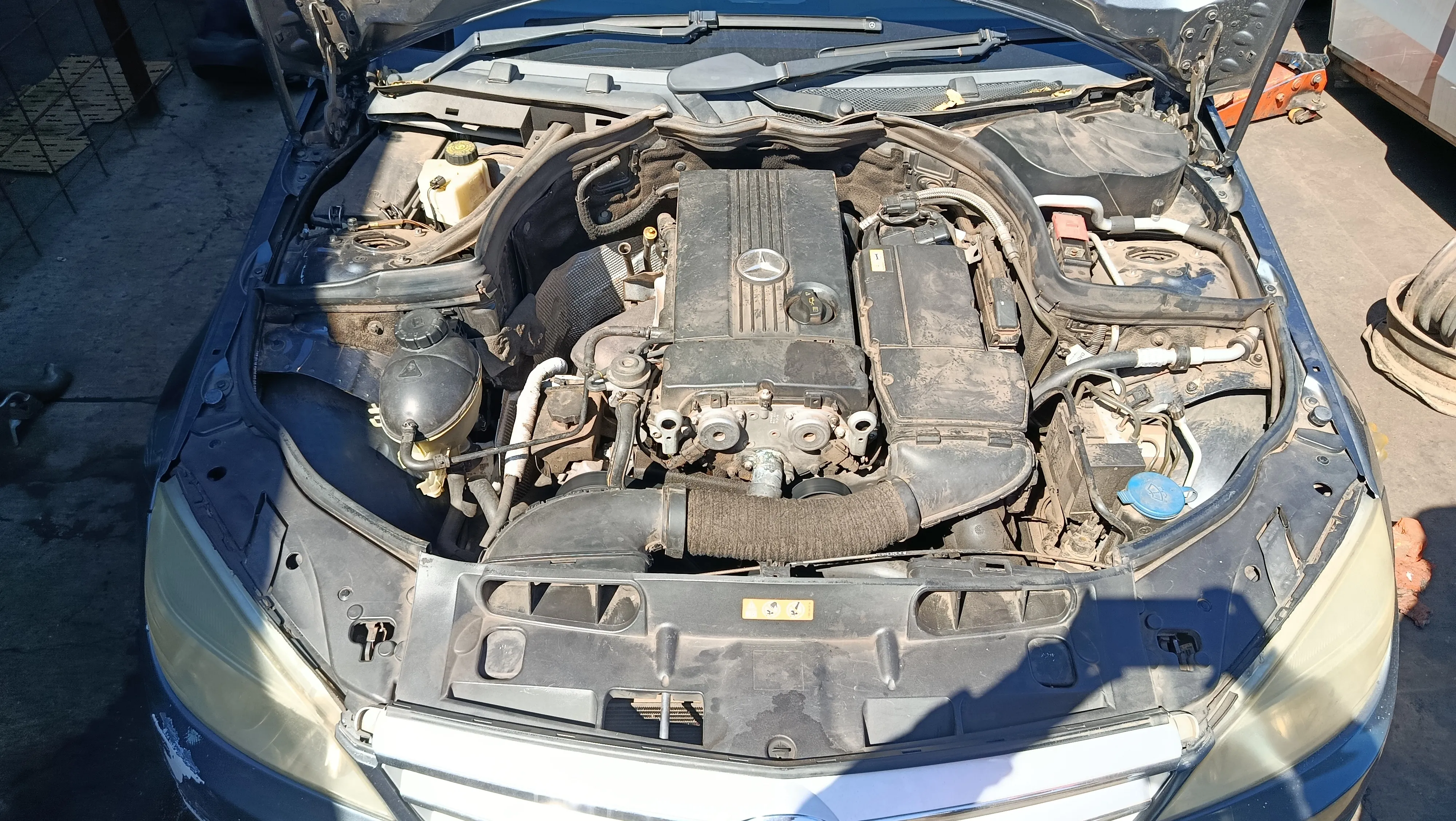 2010 Mercedes-Benz C-Class M271.9 view 7