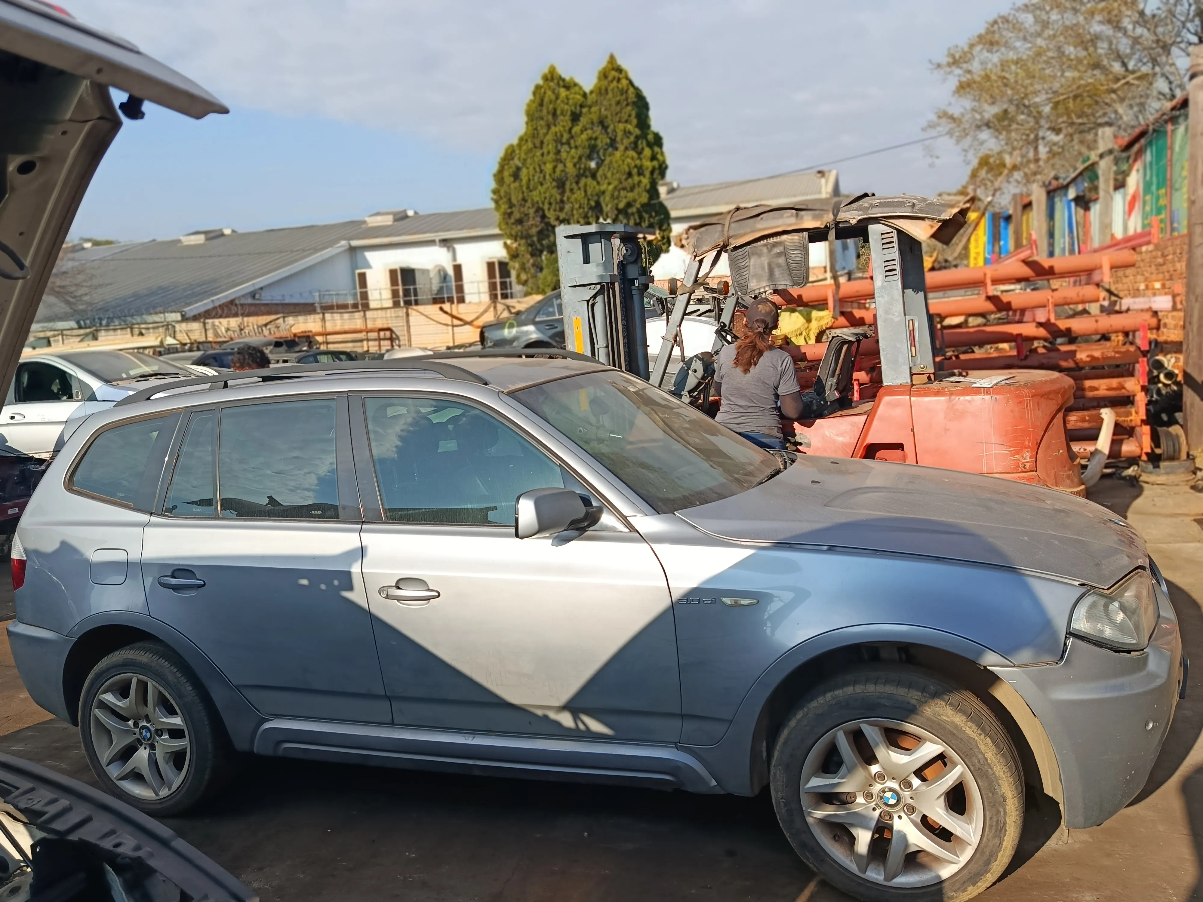 2007 BMW X3 N52N view 2