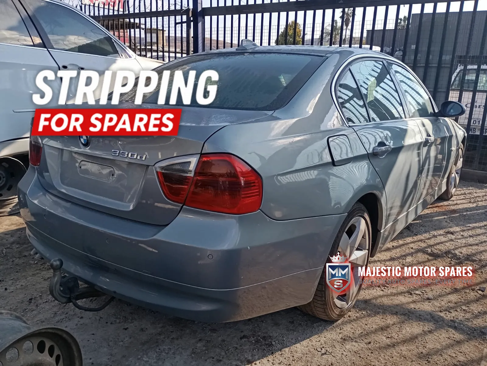 2006 BMW 3 Series view 3