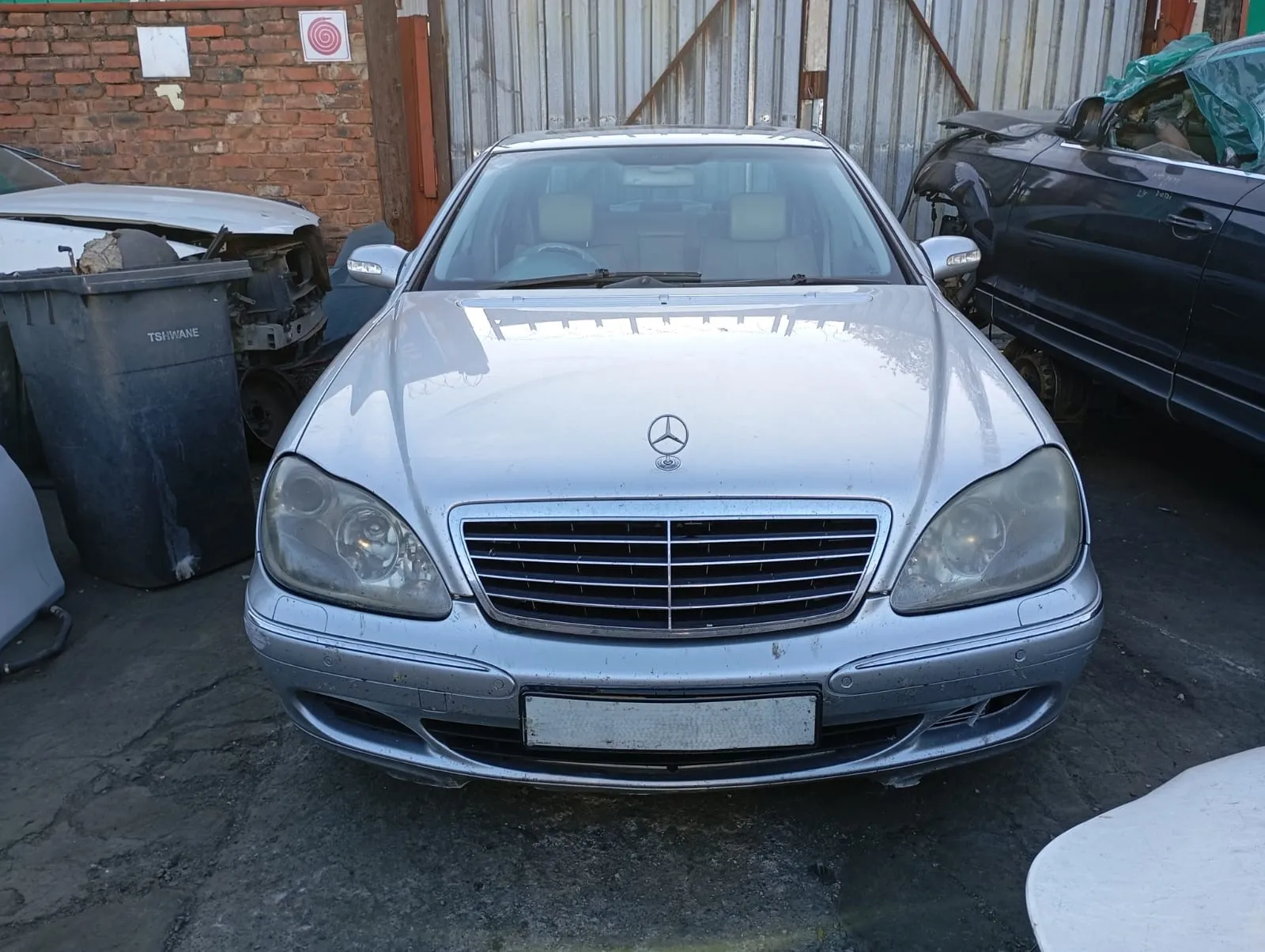 2003 Mercedes-Benz S320 CDI W220 view 5