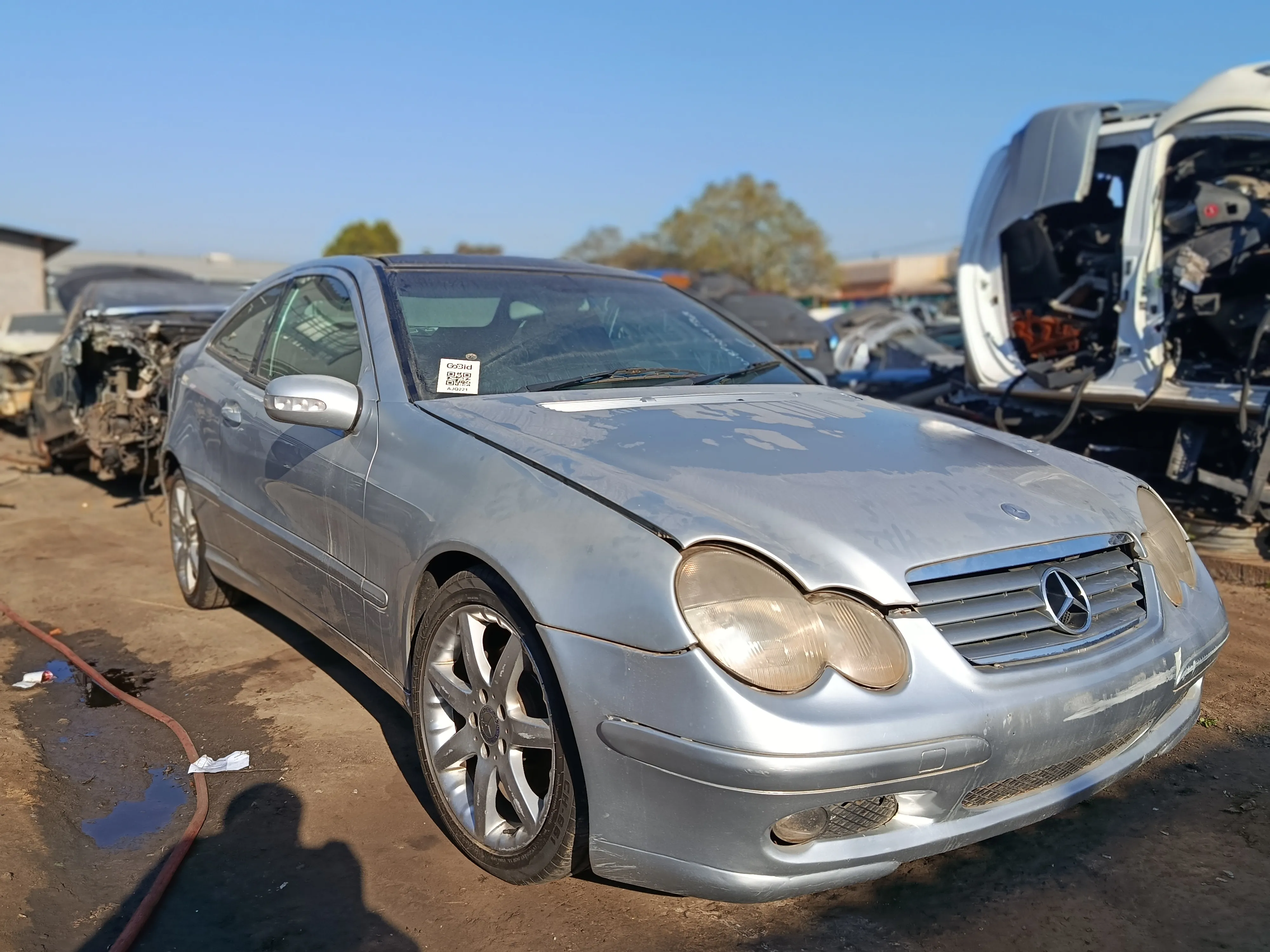 2002 Mercedes-Benz C-Class M111 view 3